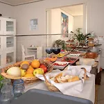 Bed & Breakfast Relais Isabel Pietrasanta