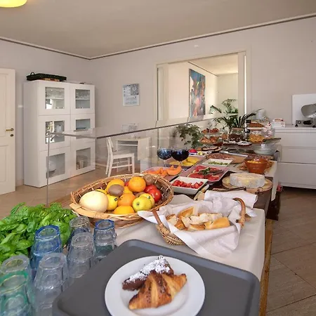Relais Isabel 4* 피에트라산타