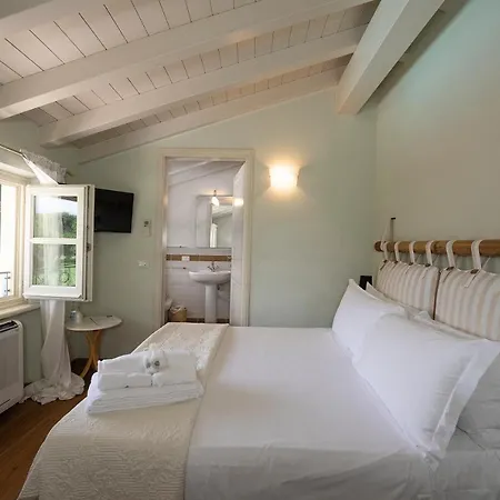 Relais Isabel 4* 피에트라산타