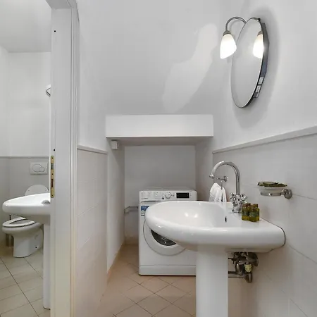 Relais Isabel B&B 피에트라산타