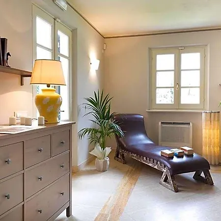 Relais Isabel 4* פיאטרה סנטה