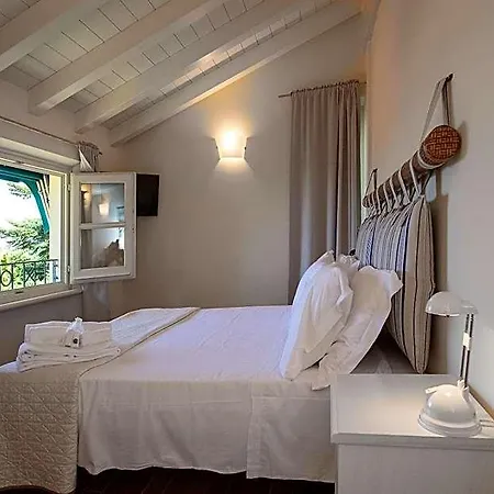 Relais Isabel לינה וארוחת בוקר 4*
