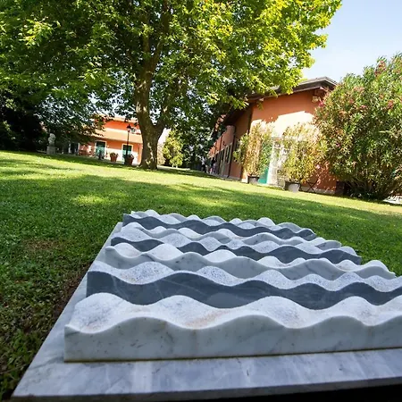 Relais Isabel Пьетразанта